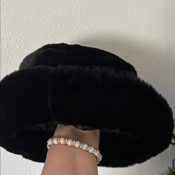 Winter Bucket hat Faux fur hat polyester lined , very Elegant, Unisex - Picture 5 of 7